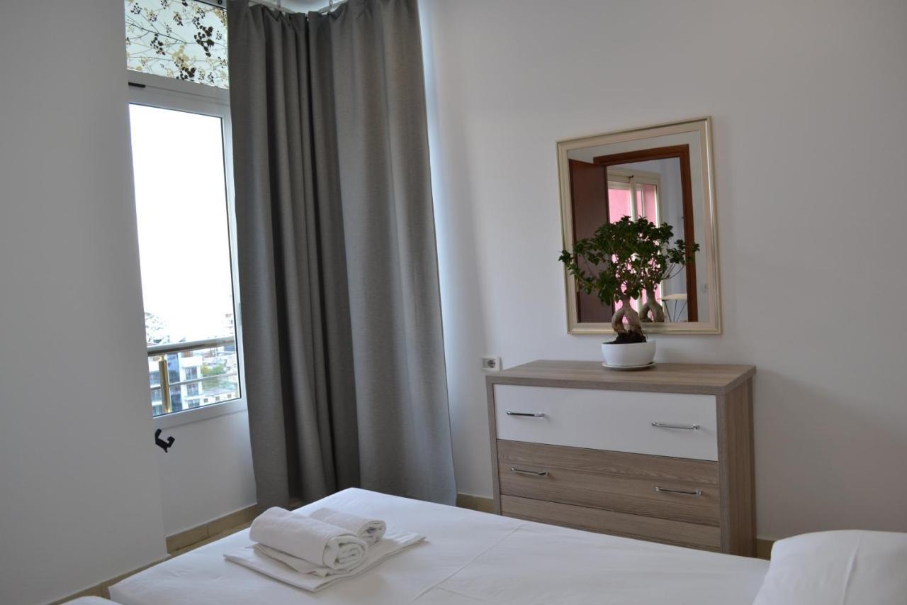Seaview Penthouse 2 Bedrooms Apartment & Box Garage Влёра Экстерьер фото