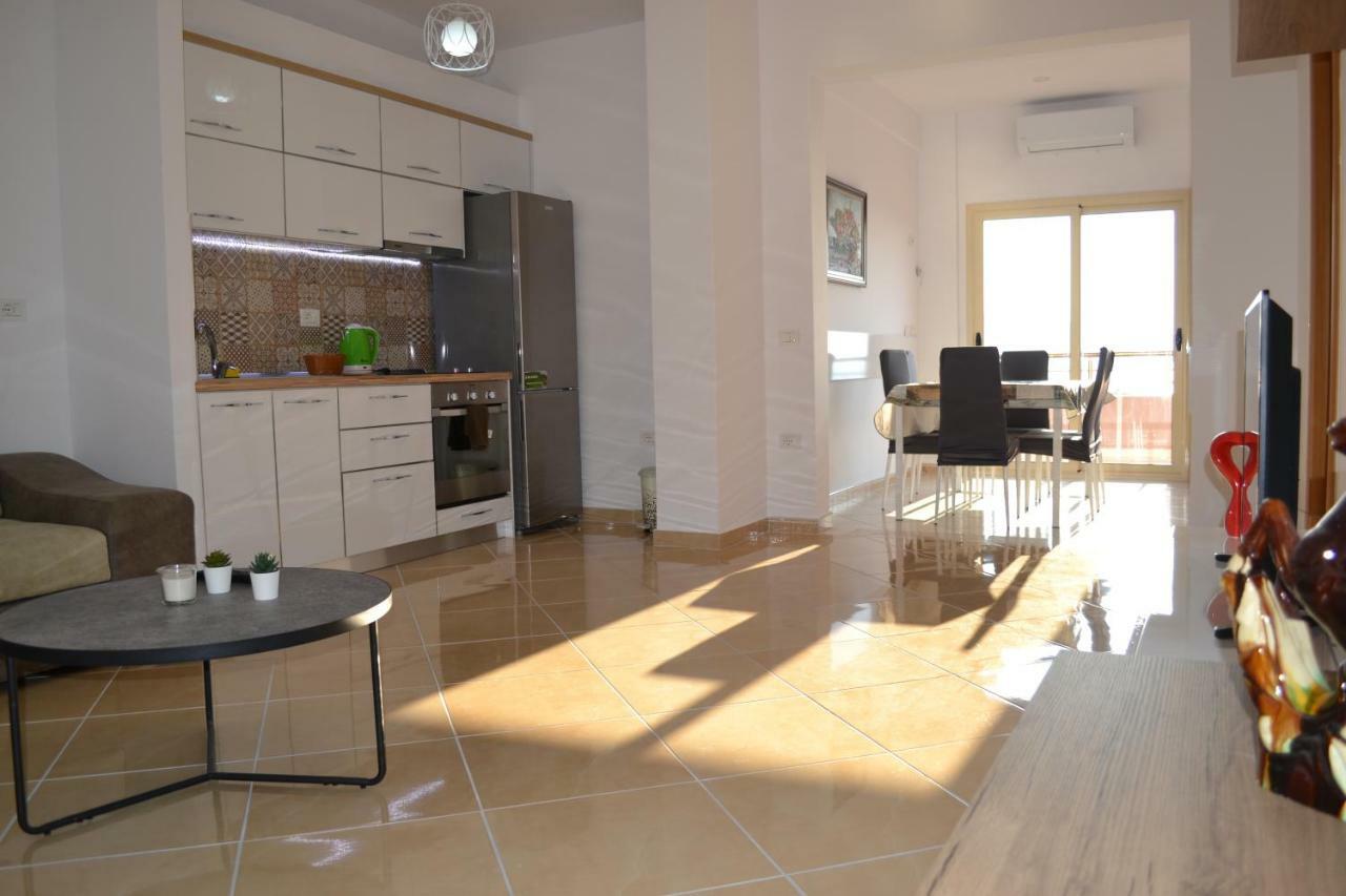 Seaview Penthouse 2 Bedrooms Apartment & Box Garage Влёра Экстерьер фото